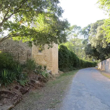 Apartahotel Les Studios-hotel De 3*